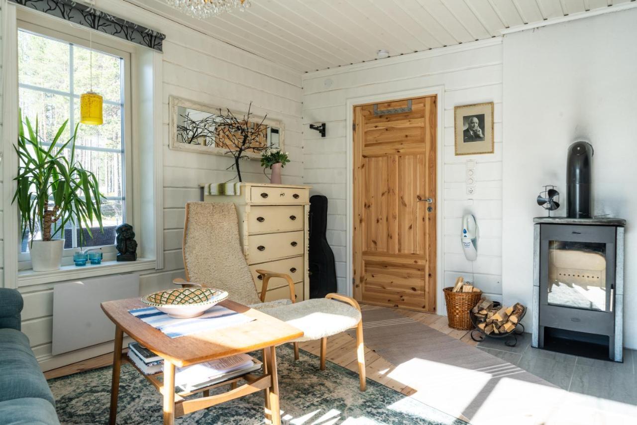 Torpet - Bed And Breakfast Med Charm Norrfjarden Exterior foto