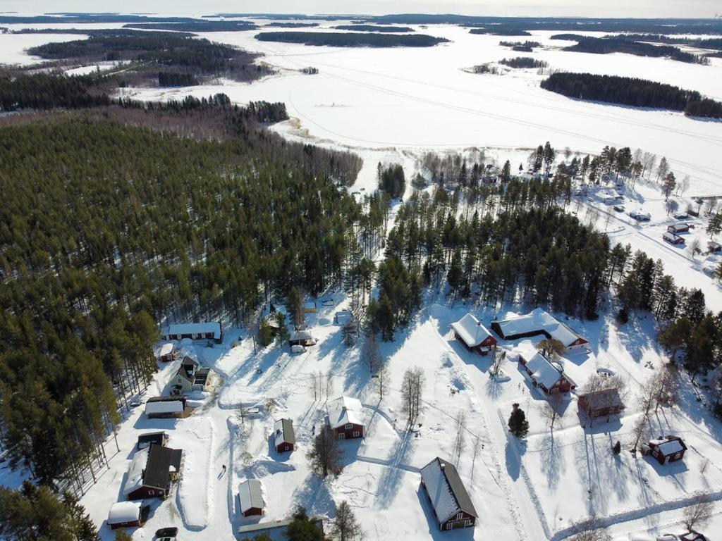 Torpet - Bed And Breakfast Med Charm Norrfjarden Exterior foto